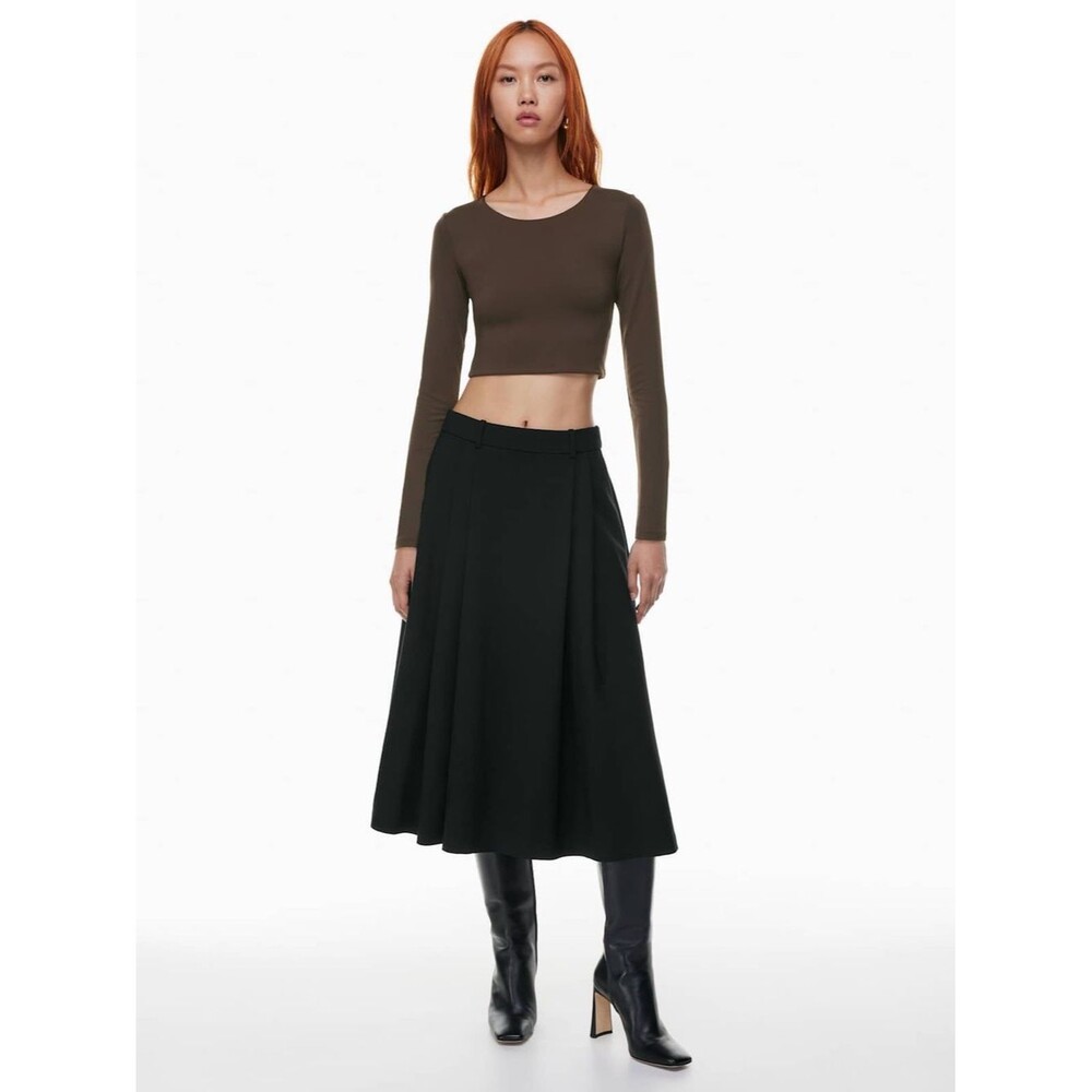 Aritzia Babaton Contour Crew Cropped Longsleeve Brown Size XS